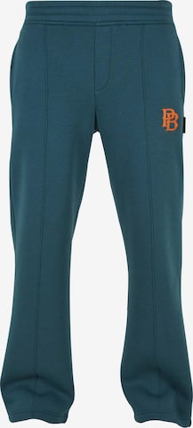 Prohibited Loose fit Pants in Green: front