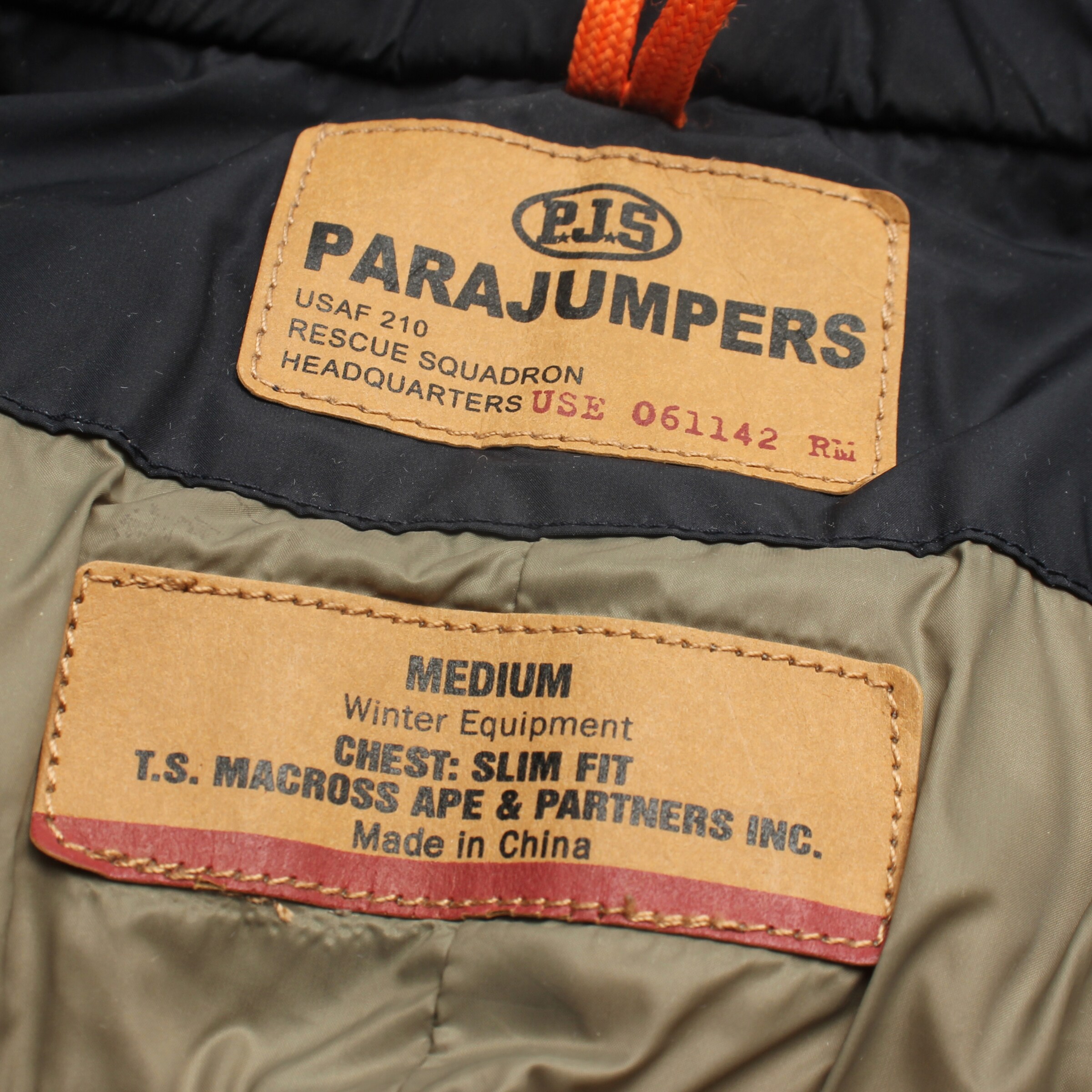 Parajumpers Jacket & Coat in M in Blue