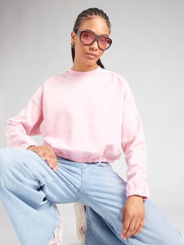 UNITED COLORS OF BENETTON Свитшот в Ярко-розовый: спереди