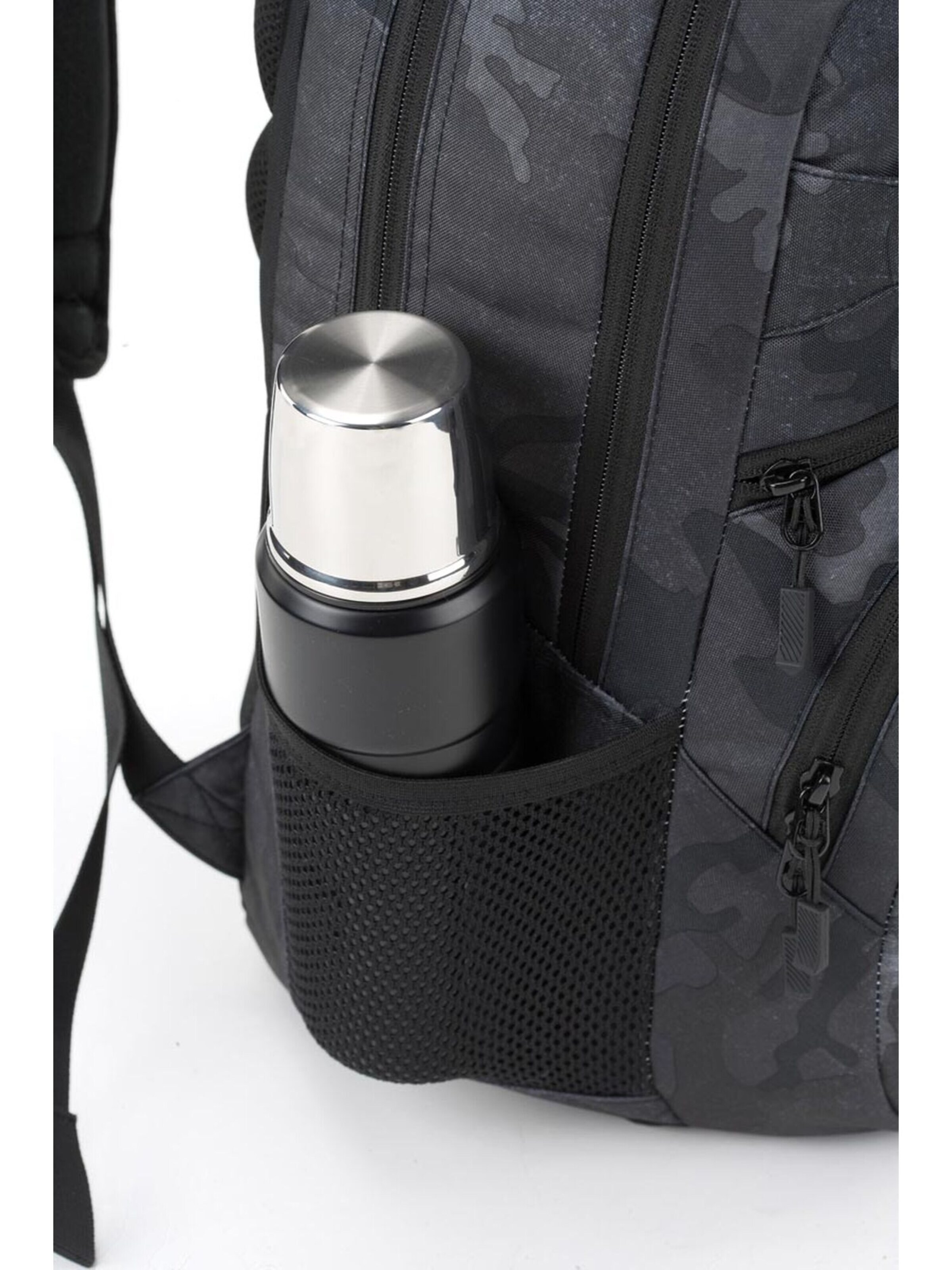 NitroBags Rucksack Hero in Grau