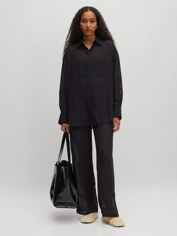 Camicia da donna 'Holly' di EDITED in nero: frontale