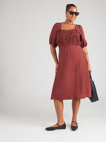 Vero Moda Curve Рокля 'VMCNori' в червено