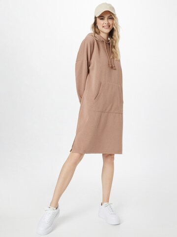 Noisy may Dress 'Hannah' in Brown