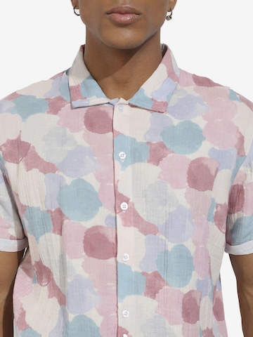 Campus Sutra Comfort fit Button Up Shirt 'Miles' in Pink