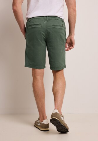 Street One MEN Regular Shorts in Grün