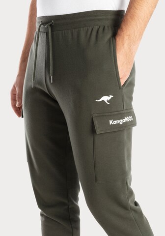KangaROOS Tapered Hose in Grün