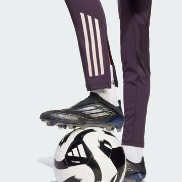 Coupe slim Pantalon de sport 'FC Arsenal Tiro 24' ADIDAS PERFORMANCE en violet