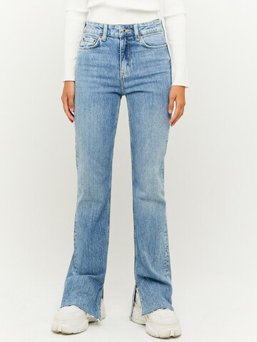 Tally Weijl Flared Jeans in Blau: Vorderseite