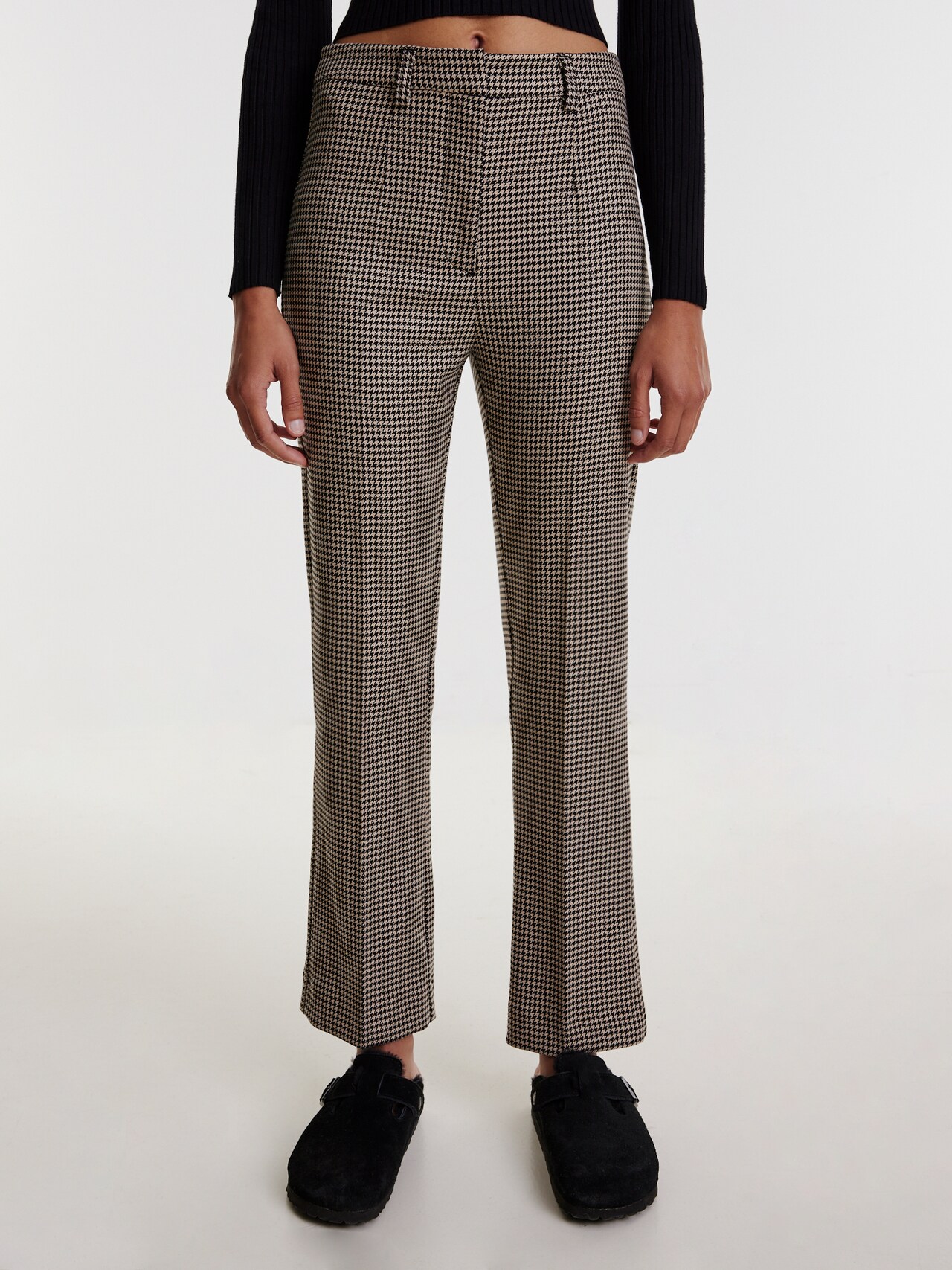 EDITED Pantalón 'Reina' beige