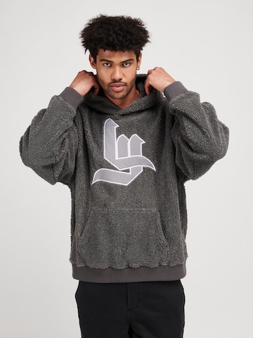 LYCATI exclusive for ABOUT YOU Sweatshirt 'Jupiter' in Grey: front