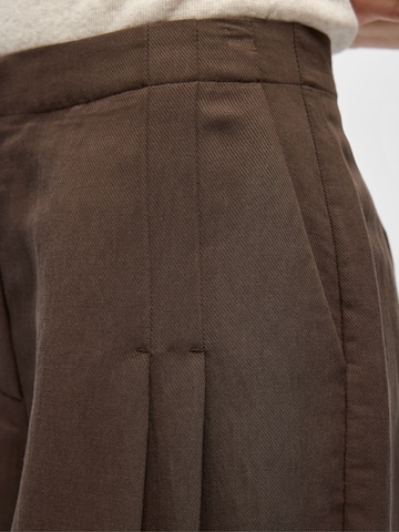 OBJECT Loosefit Bandplooibroek in Bruin