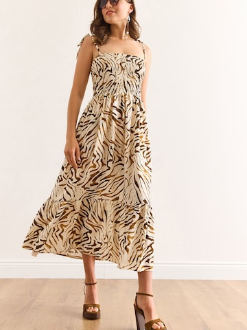 olalook Kleit, värv beež: eest vaates