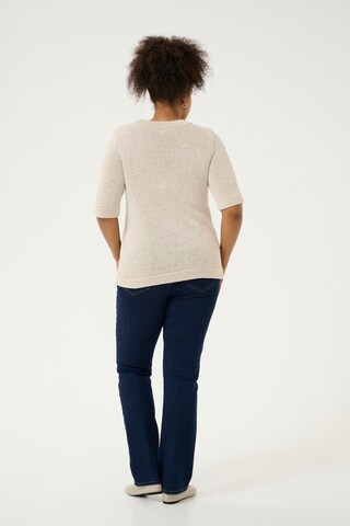 Pull-over KAFFE CURVE en beige