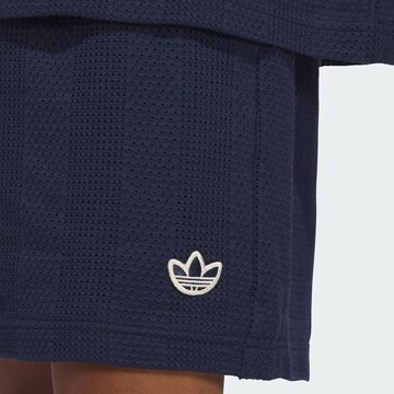 ADIDAS ORIGINALS Loose fit Trousers in Blue