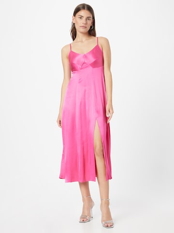 Closet London Evening Dress in Pink: front