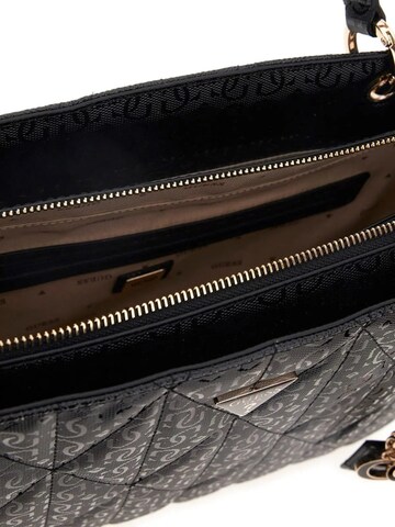 GUESS Schultertasche 'Betula'‌‌‌‌‌‌‌‌‌ in Schwarz