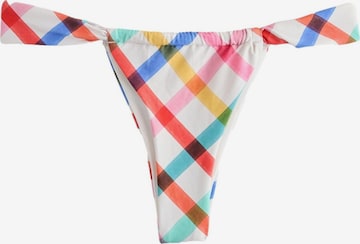 balta Next Bikinio kelnaitės: priekis