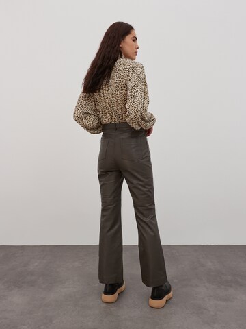 EDITED Regular Pants 'Brady' in Brown