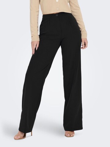 Wide leg Pantaloni con pieghe di ONLY in nero: frontale