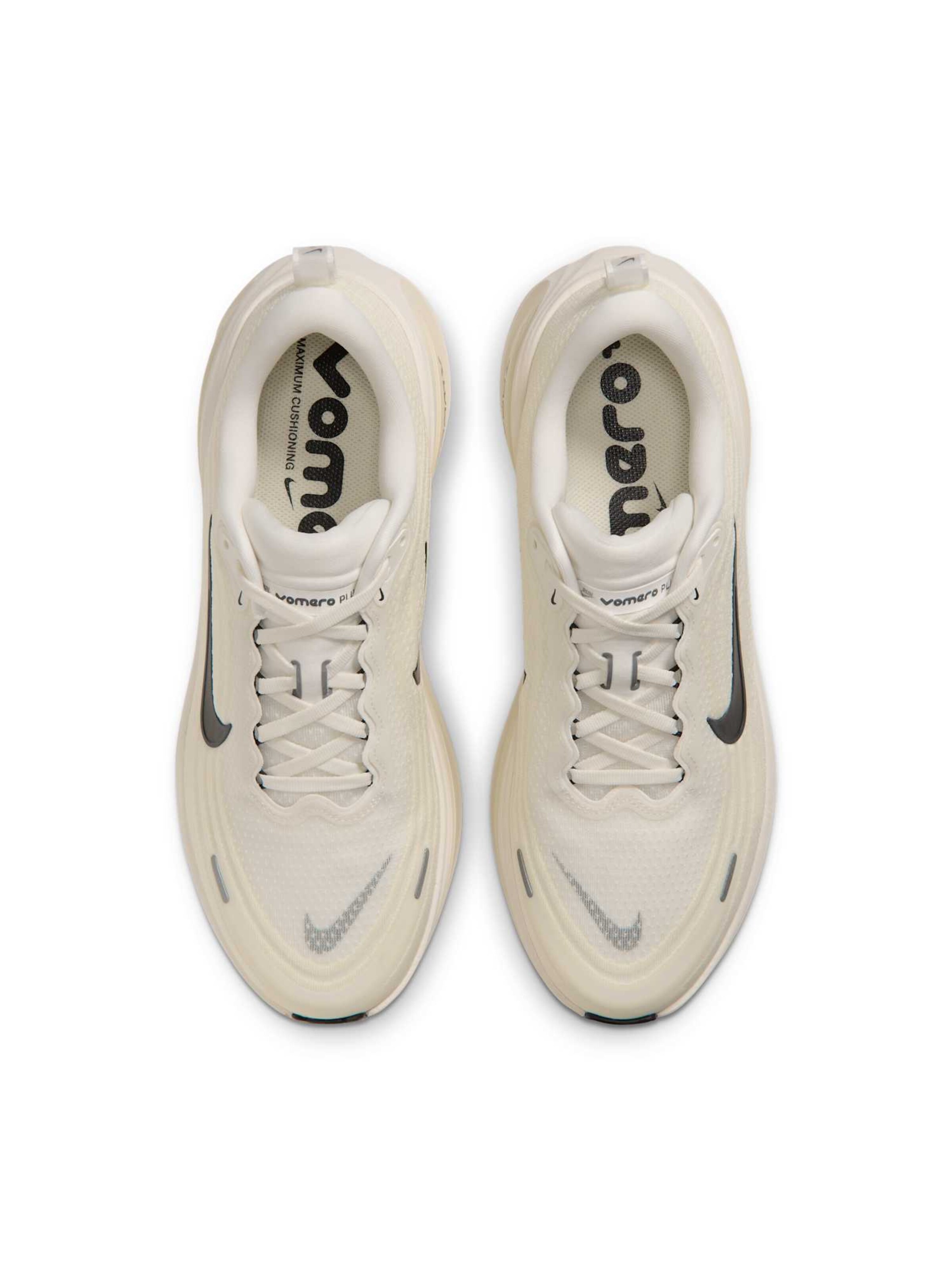 NIKE Running shoe 'Vomero Plus' in Beige