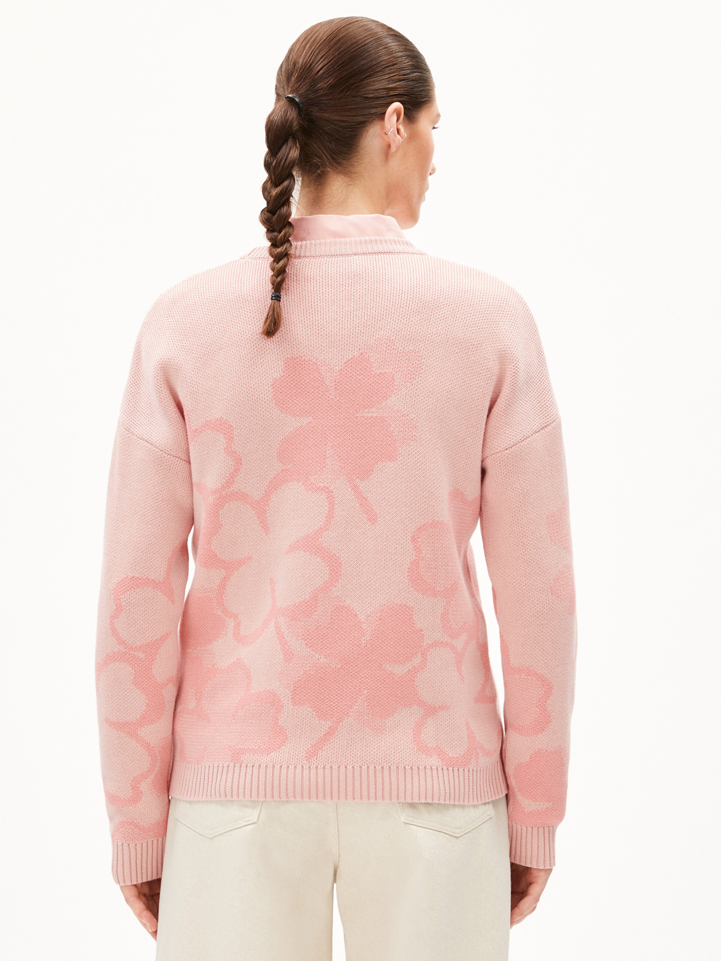 ARMEDANGELS Trui ' OLESSYAA CLOVER ' in Roze: voorkant