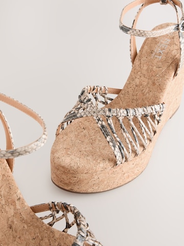 Sandalo con cinturino di Next in beige