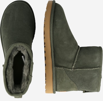 UGG Boots 'Classic Mini II' in Grün