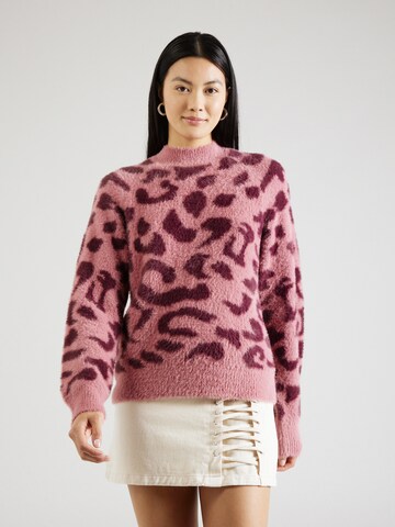 VILA Sweater in Red: front