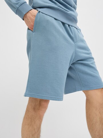 JJ Rebel Loose fit Trousers 'JREBCARLOS' in Blue