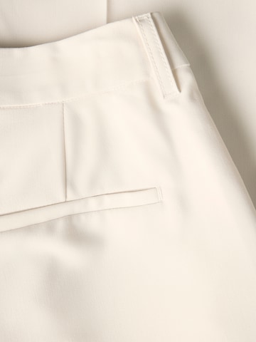 JJXX - Perna larga Calças com pregas 'JXELLIS' em bege