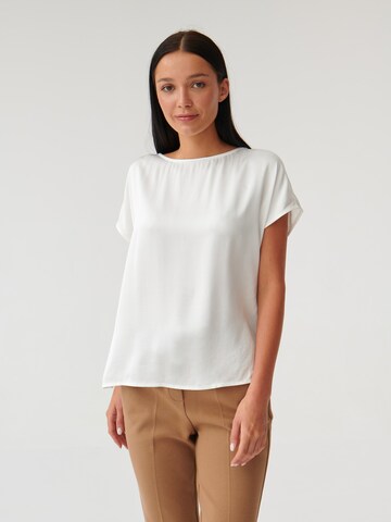 TATUUM Blouse 'OMA' in White: front