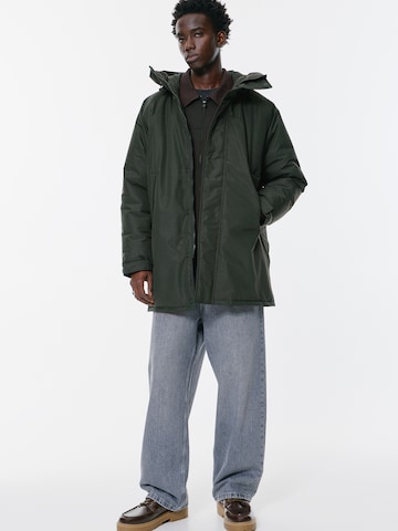 Parka mi-saison Pull&Bear en vert