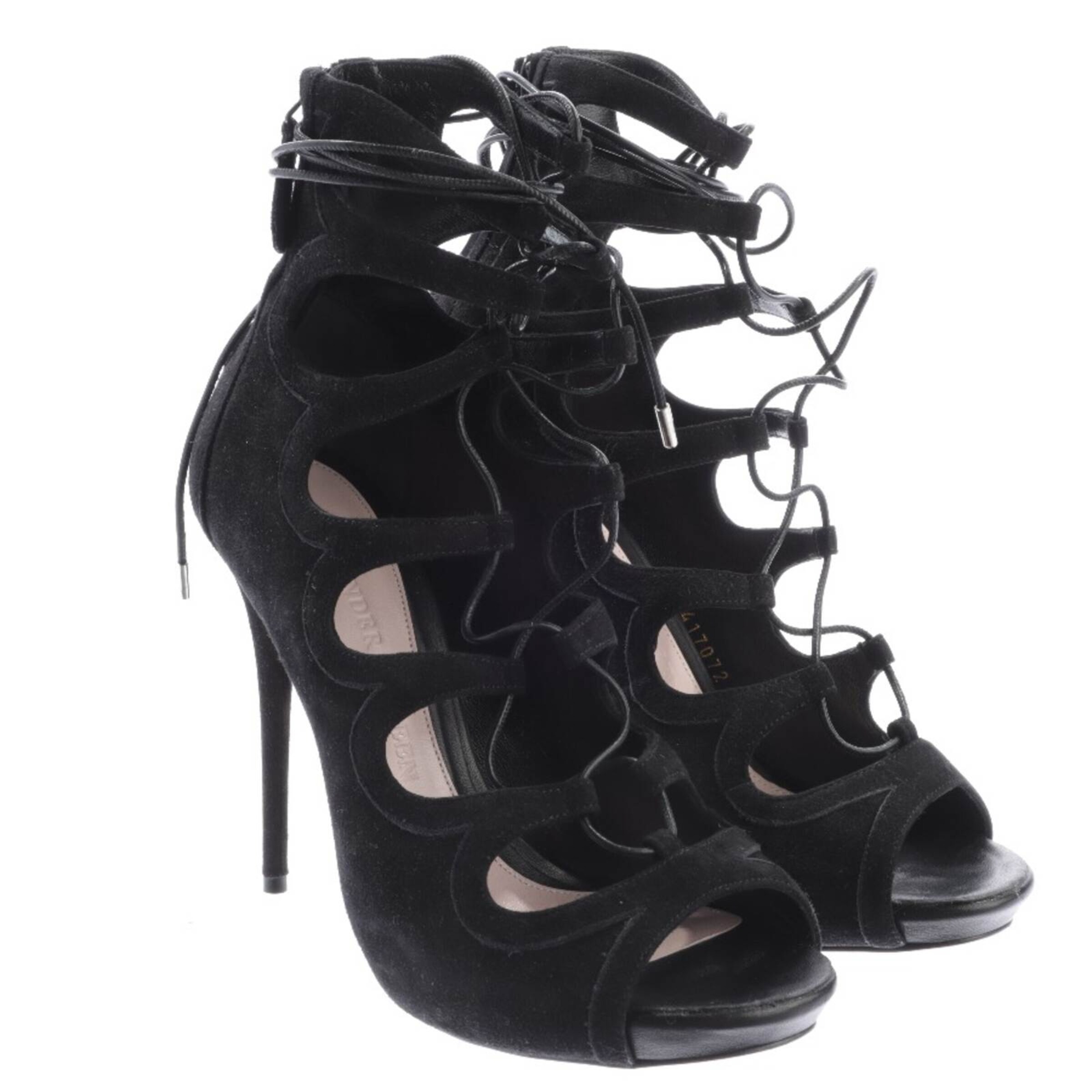 Alexander McQueen Sandals & High-Heeled Sandals in 39,5 in Black: front
