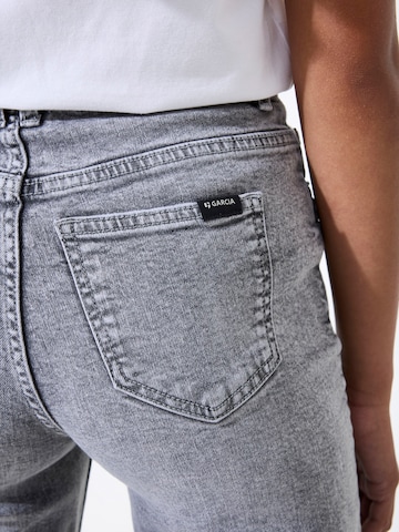 GARCIA Szabványos Farmer - szürke