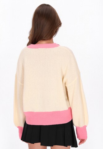 MYMO Υπερμέγεθες πουλόβερ 'Young Fashion' σε λευκό