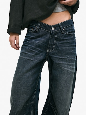 Baggy Jeans di Bershka in blu