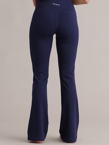 Hey Honey Flared Leggings 'Flared' in Blau