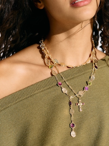 Chaîne Bershka en or