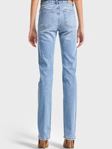 IT'S BASIC Regular Jeans 'Straight High Rise Jeans' in Blauw