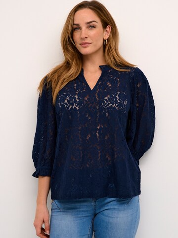 Cream Blouse 'Kaspis' in Blauw: voorkant