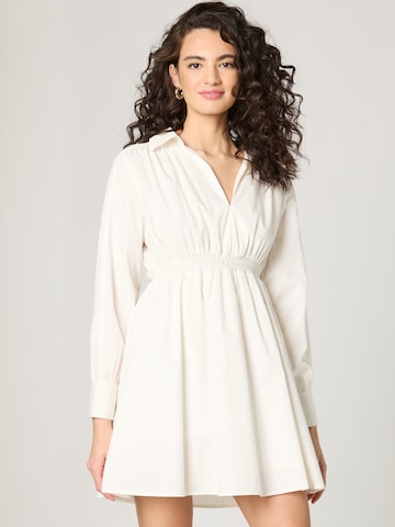 Rochie 'Costa' de la Guido Maria Kretschmer Women pe alb: față