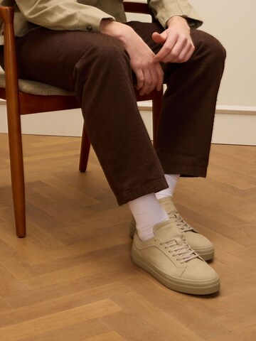 Baskets basses MANFIELD en beige