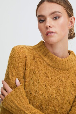 PULZ Jeans - Jersey 'ASTRID' en marrón
