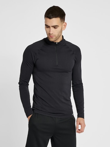 Hummel Performance shirt in Black: front