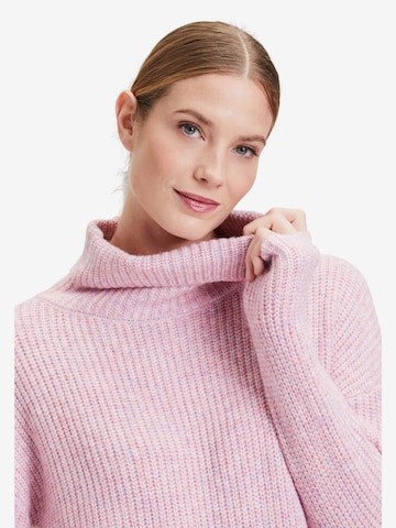 Cartoon Sweater in Pink