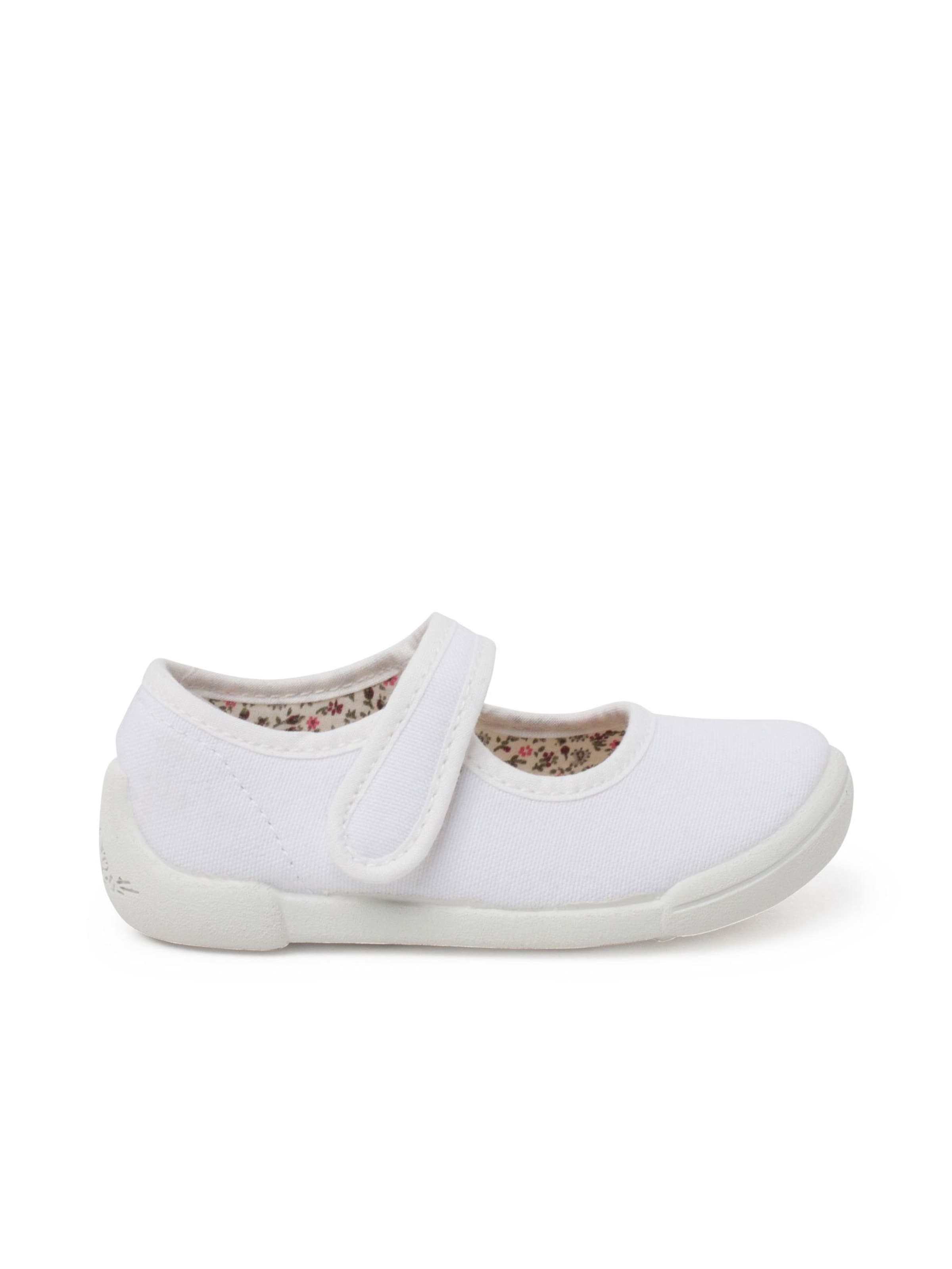 Pisamonas Ballet Flats in White