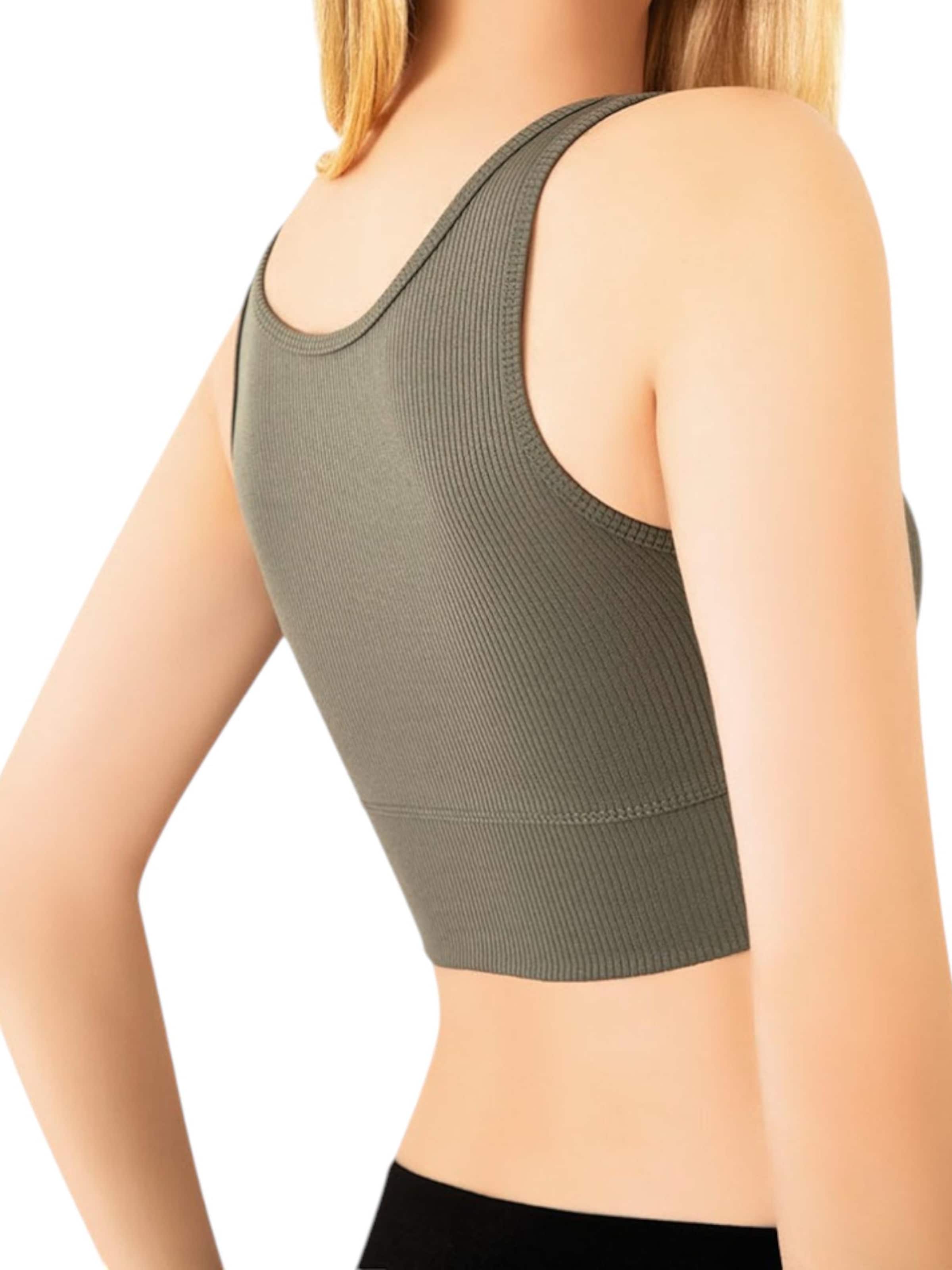 fashionshowcase Sportsoverdel 'FlexiFit' i grøn