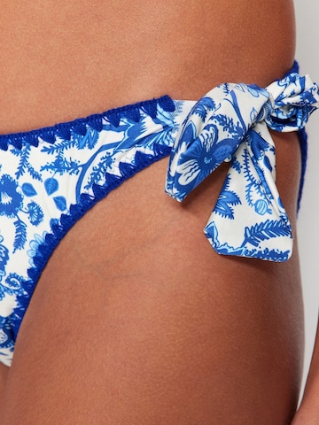Trendyol Bikinihose in Blau