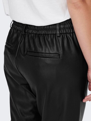 ONLY Carmakoma - regular Pantalón 'CARGOLDTRASH' en negro