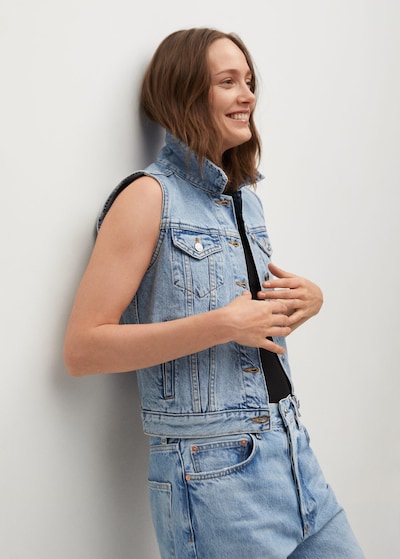 MANGO Vesta - světlemodrá, Model/ka